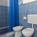 Solei-free Parking Apartment